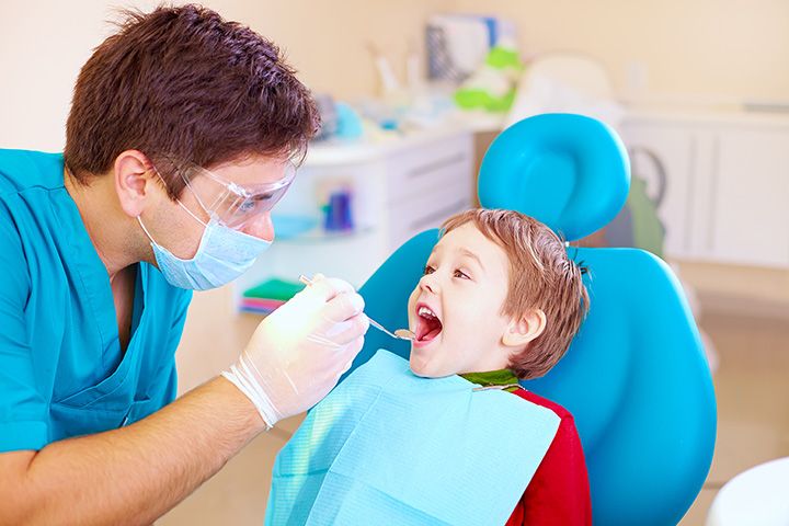 When Should Your Child First See a Pediatric Dentist?